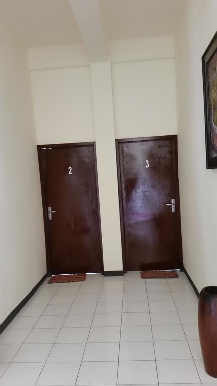 Tempatku Indonesian Restaurant And Rooms Senggigi Exterior photo